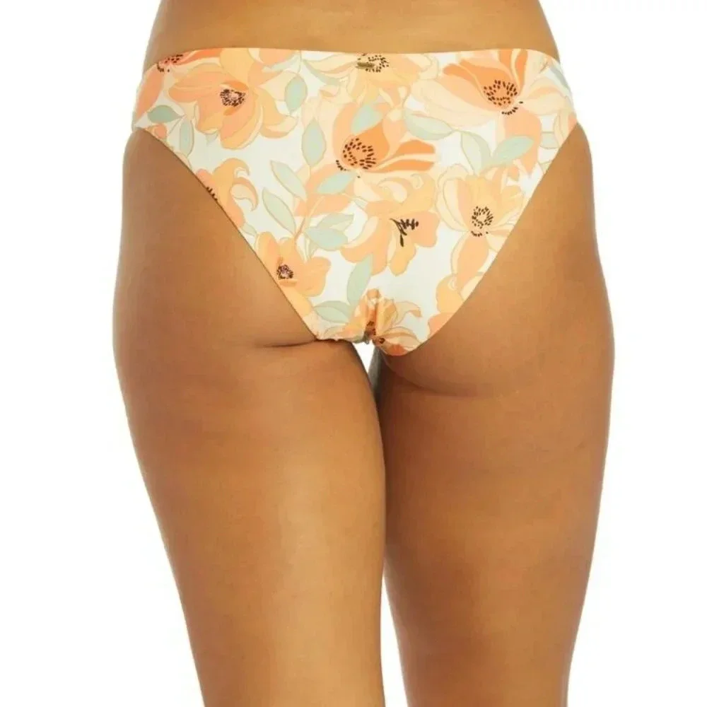 Rip Curl Papaya Punch V Wire Bikini Top & Good Coverage Bottoms, white - Picture 10 of 15